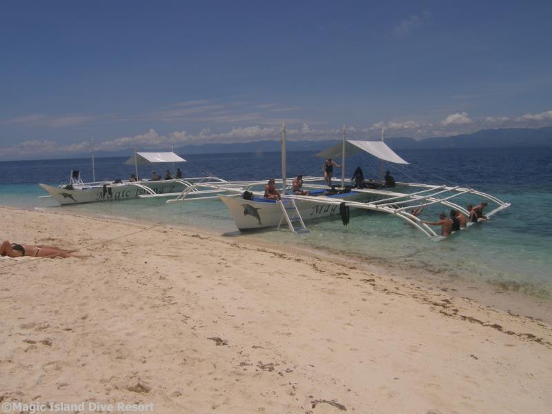 Magic Island Dive Resort Moalboal Esterno foto